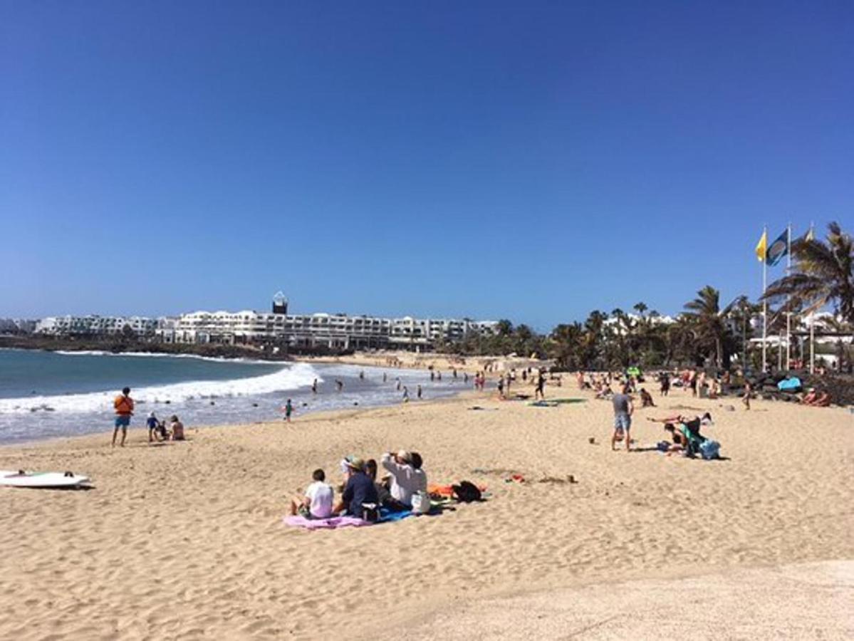 Luxury Beach Front Apartmentos Tahiche Costa Teguise Dış mekan fotoğraf