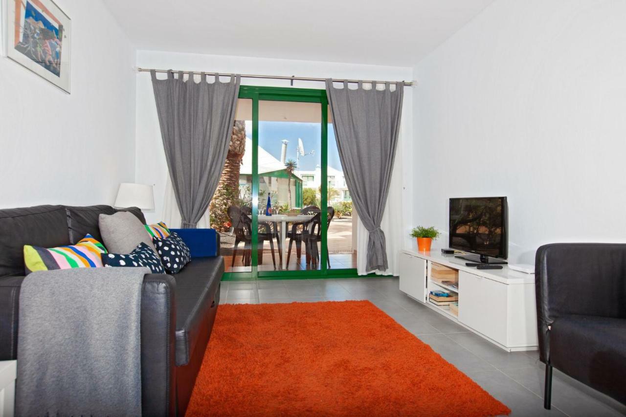 Luxury Beach Front Apartmentos Tahiche Costa Teguise Dış mekan fotoğraf